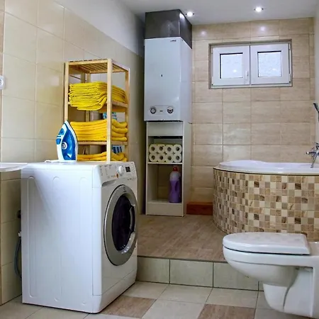 Awesome In W Wifi And 1 Bedrooms Apartman